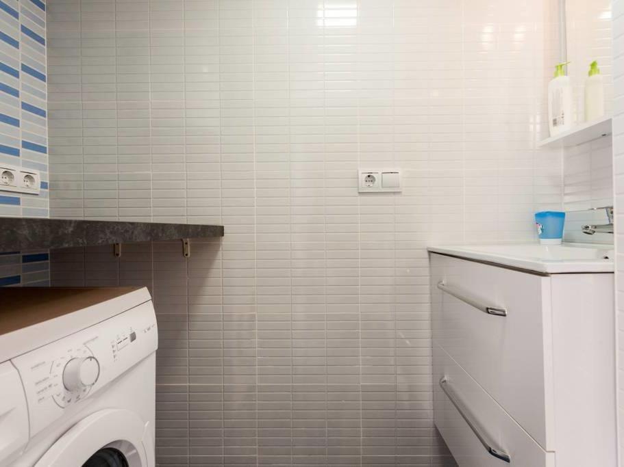 Apartamento Cerca De La Playa Valencia Exteriör bild